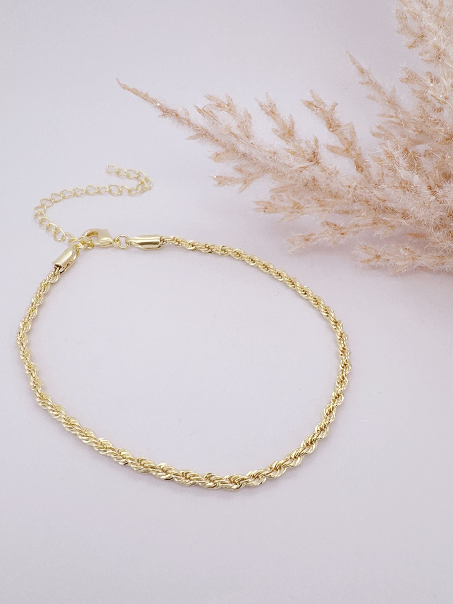 0096- MINIMALIST ROPE BRACELET
