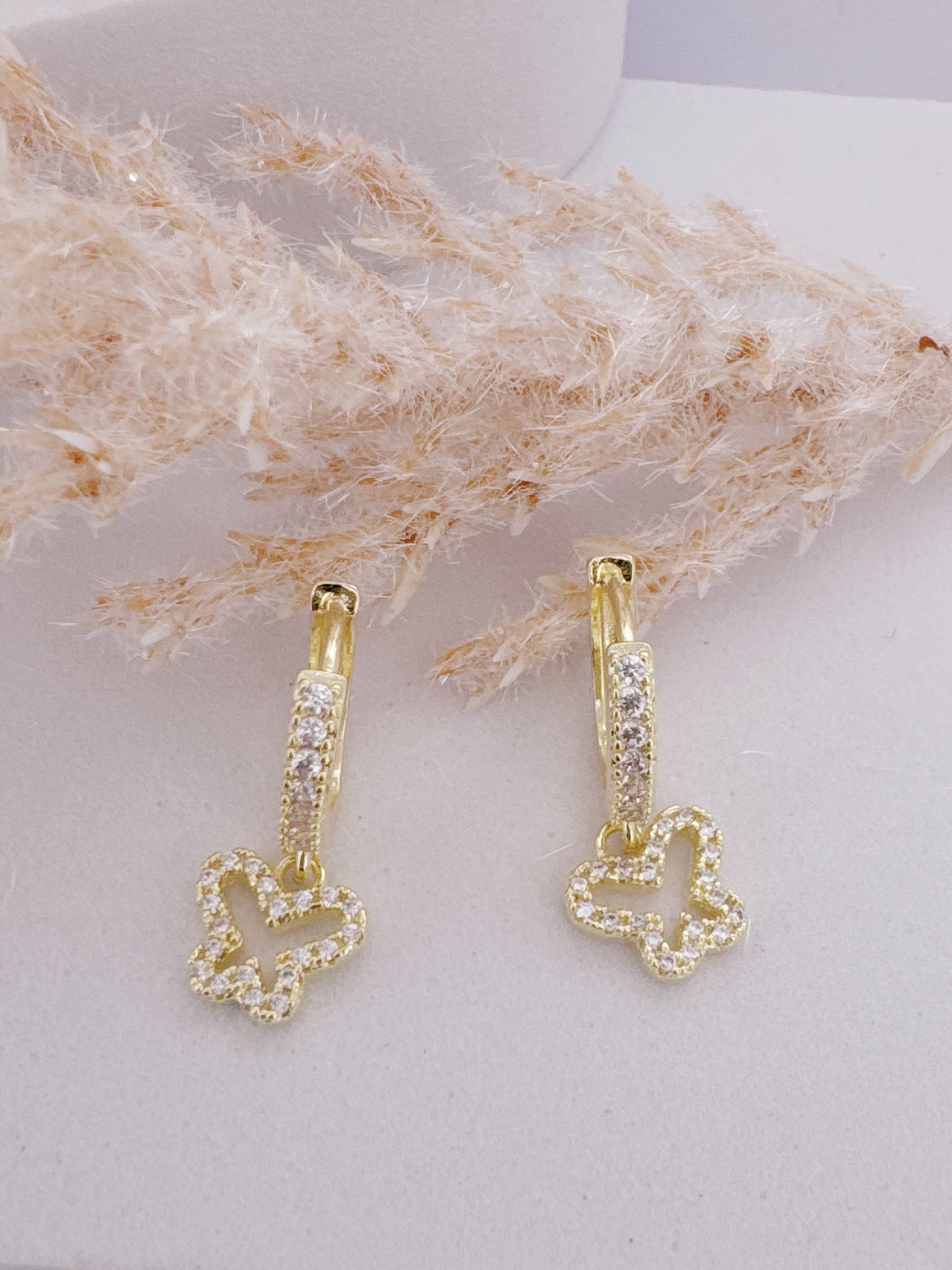 0065- BUTTERFLY HOOP EARRING WITH ZIRCONIA