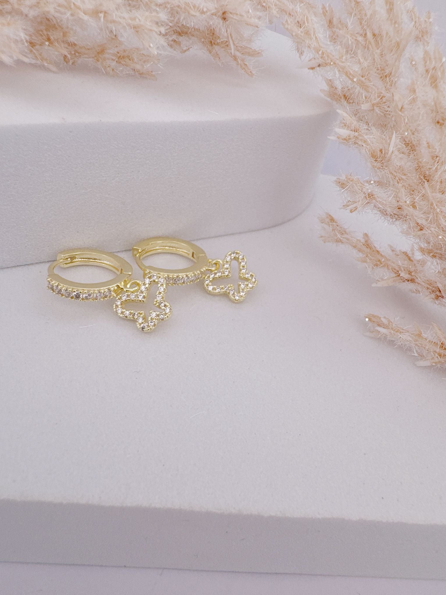 0065- BUTTERFLY HOOP EARRING WITH ZIRCONIA