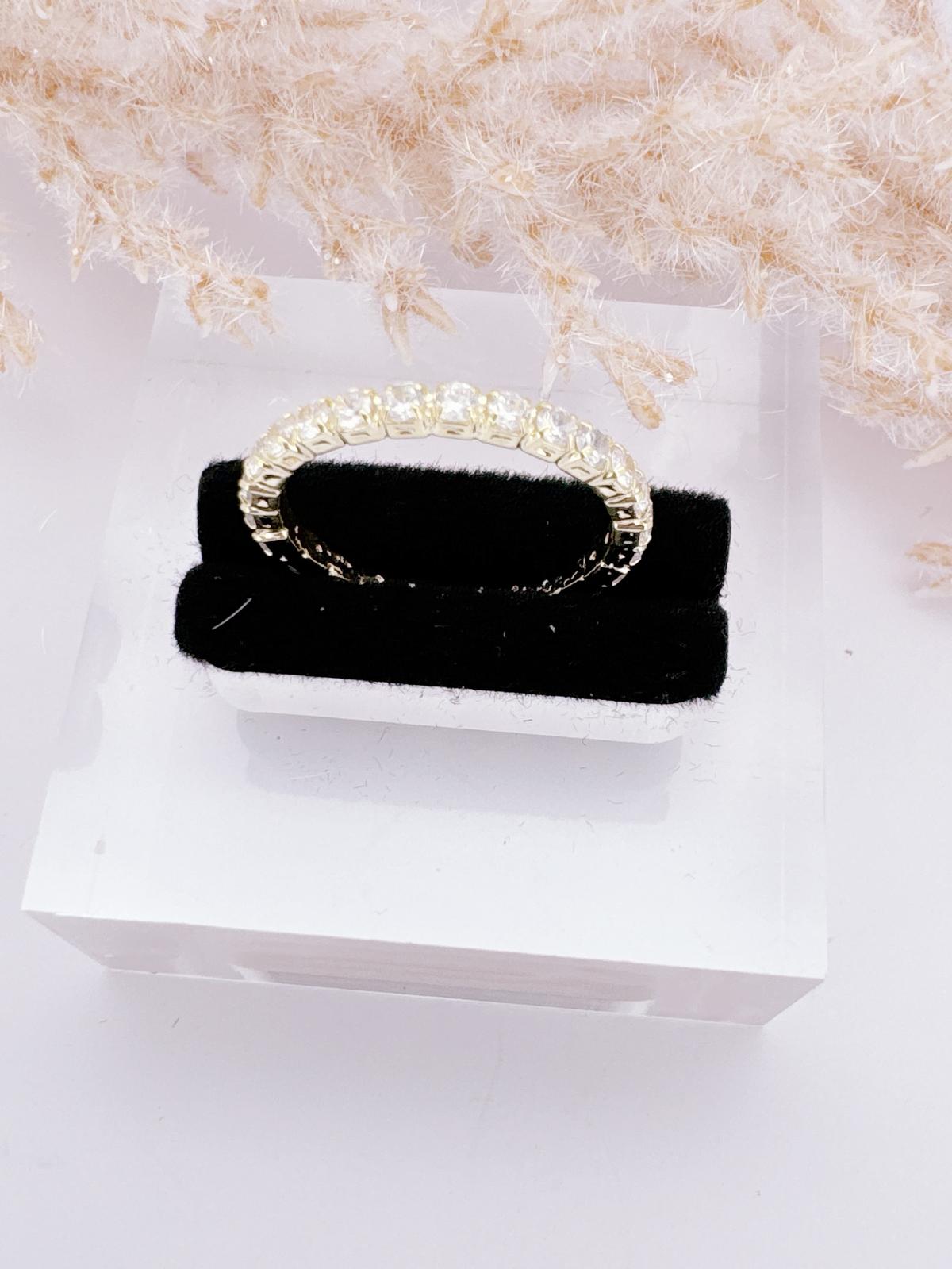 0136- RING ALL IN ZIRCONIA