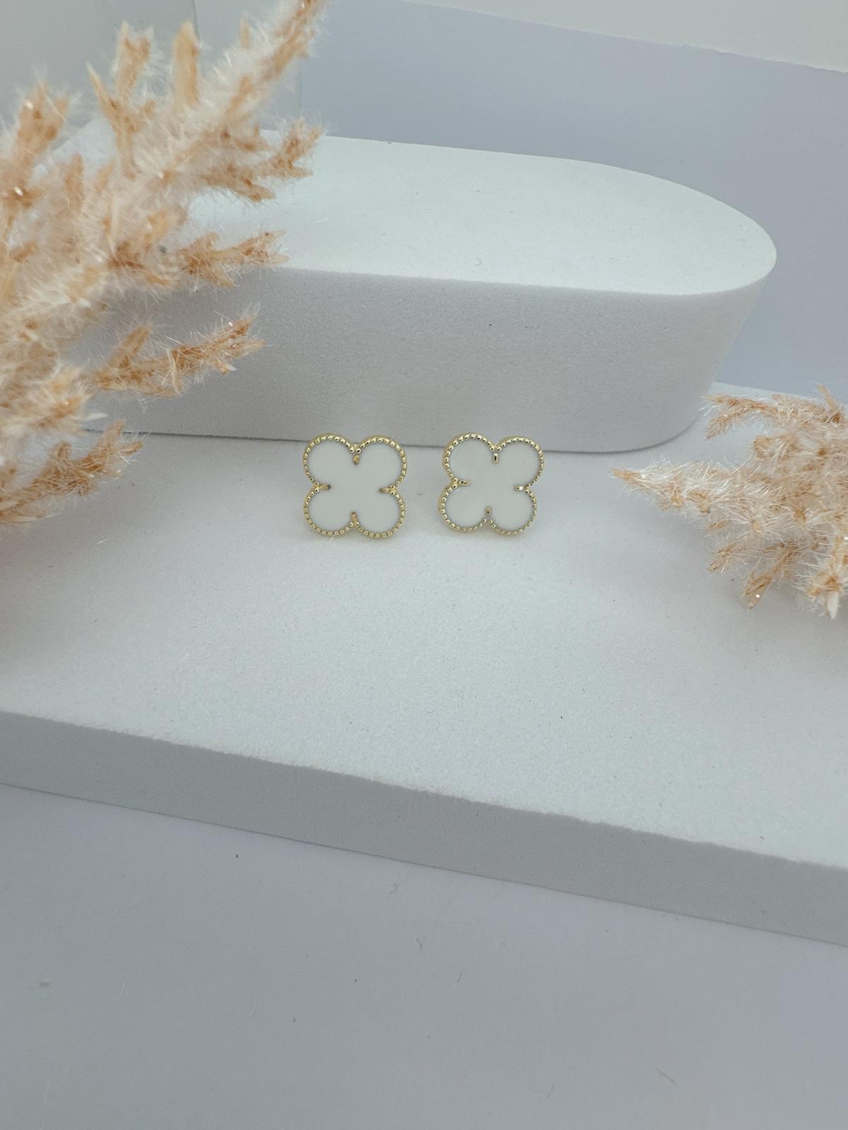0078 - CLOVER EARRING