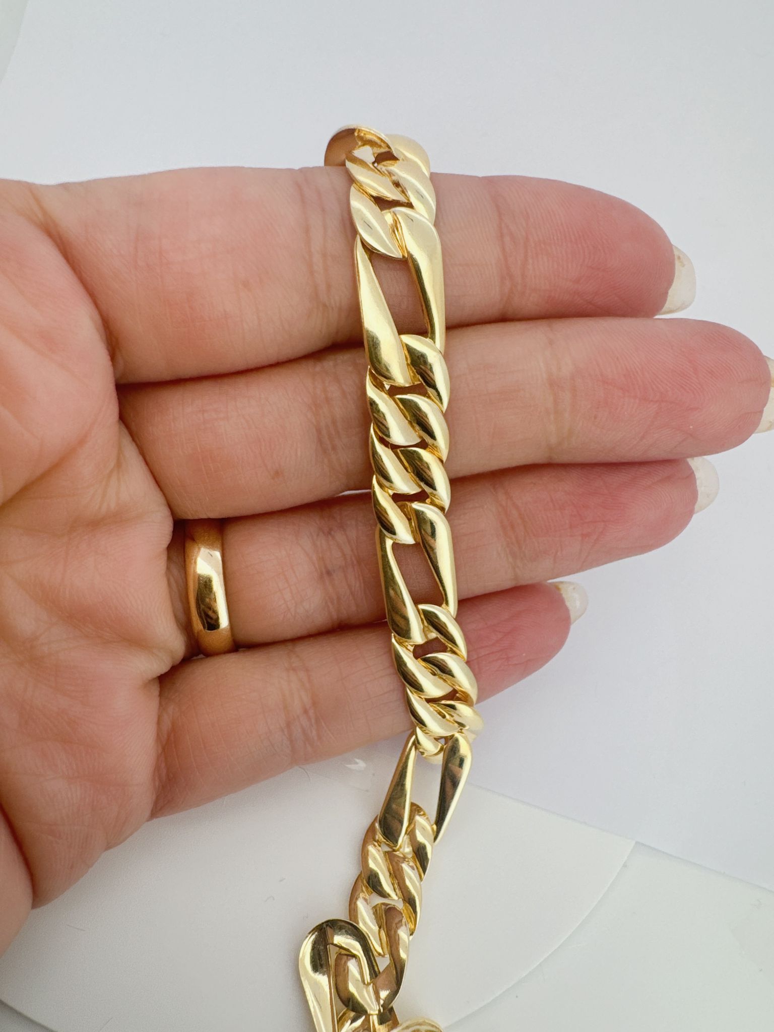 139- MEN'S LIGHT CHAIN BRACELET